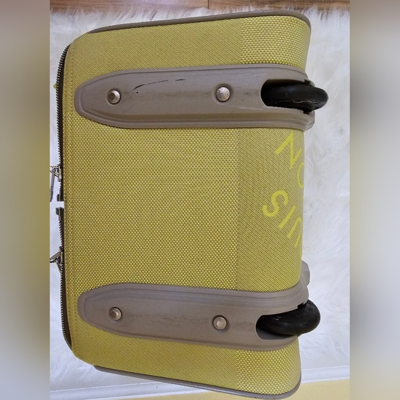 Louis Vuitton N°0284 Golf Bag Lime Green Limited Edition, Louis Vuitton Cup - Picture 17 of 17